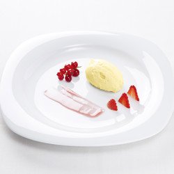 Mousse egg liqueur flavour