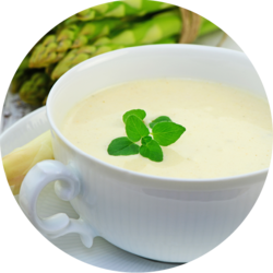 Spargelcremesuppe angereichert