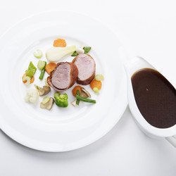 Klarer Bratenjus